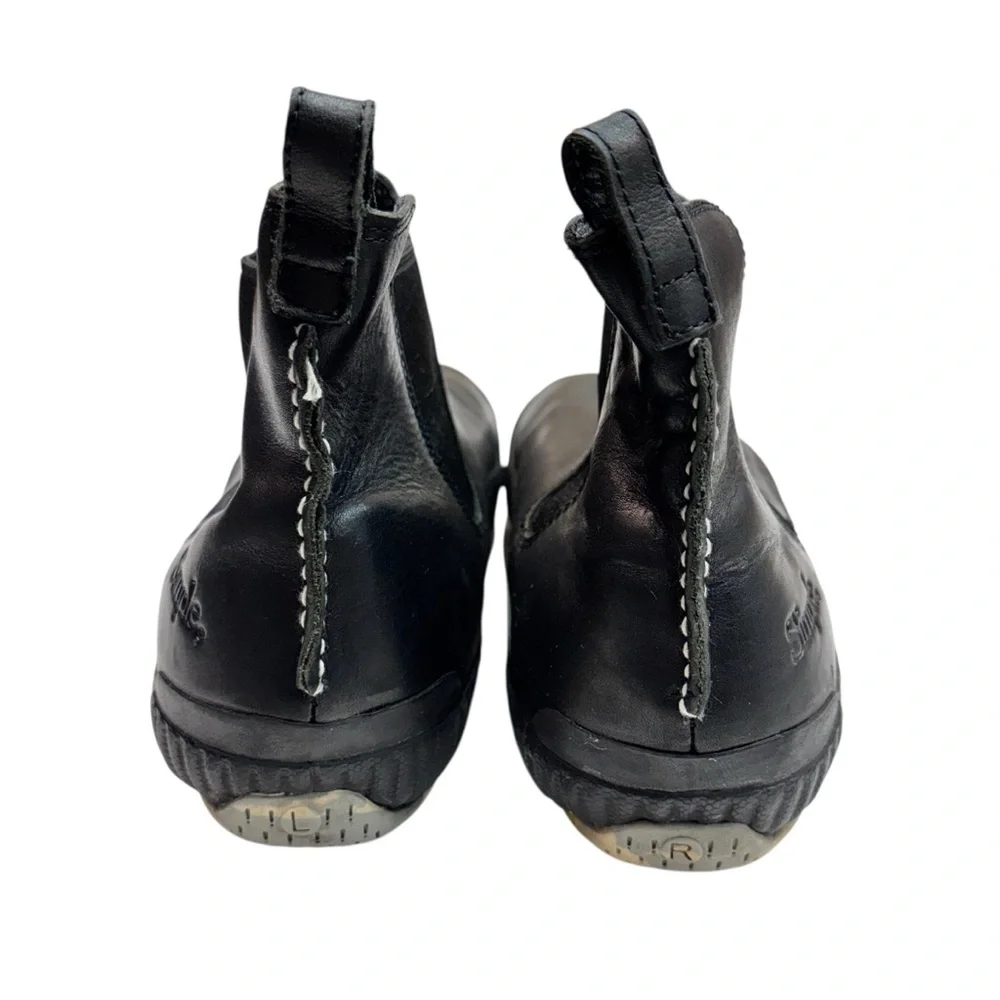 SIMPLE (FUTURE-PAST) QUALITY BLACK LEATHER SLIPON BOOTS Sz 10